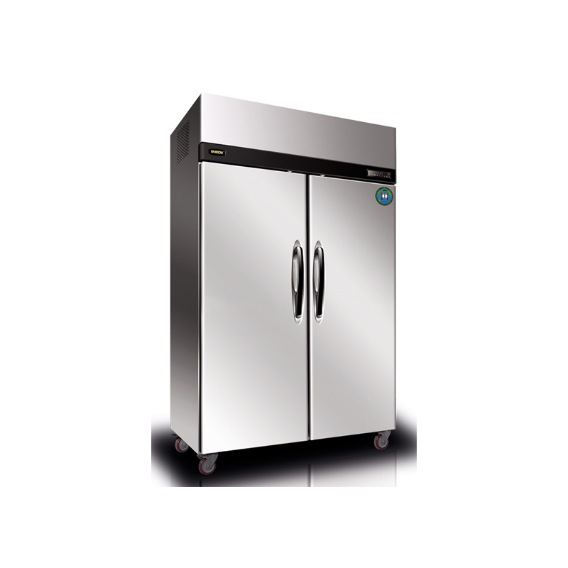 How do manufacturers address noise reduction in stainless steel refrigeration equipment, especially in commercial or residential settings?