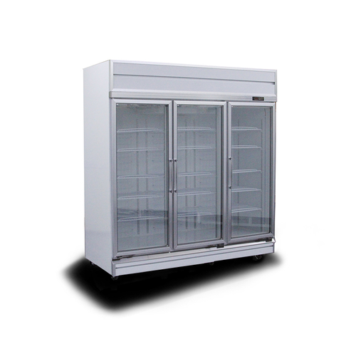 Are there specific considerations for energy-efficient glass and insulation materials in glass door display freezer construction?